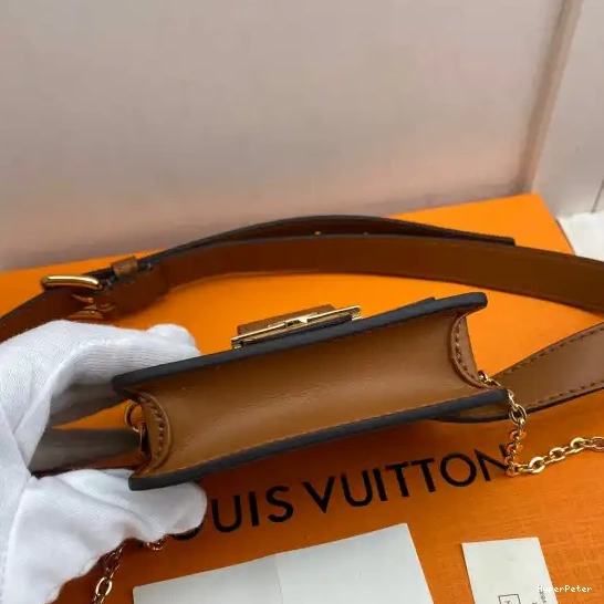BB BUMBAG LOUIS DAUPHINE VUITTON 0619